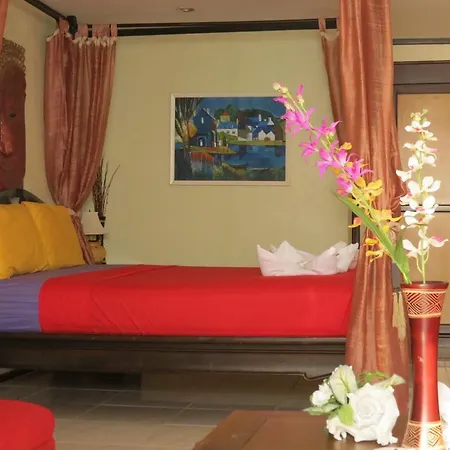 Jomtien Plaza Suite Apartments Room photo