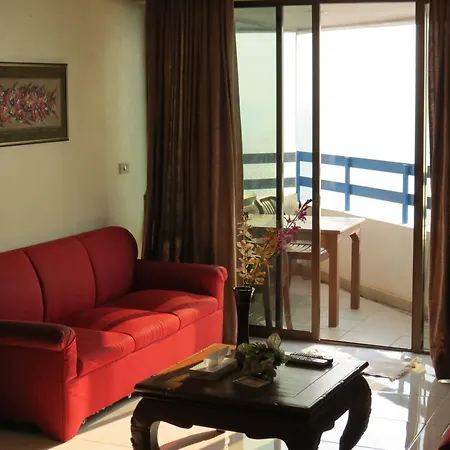 Jomtien Plaza Suite Apartments Room photo