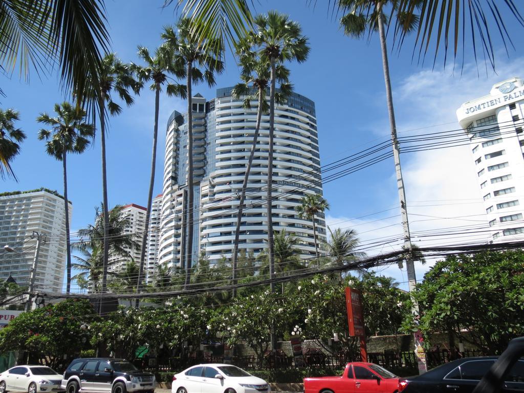 Apartment Plaza Jomtien Beach